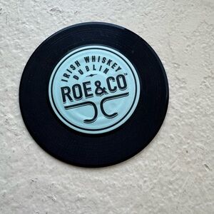 🍀 Roe & Co Irish Whiskey Coaster – Vinyl-Style Design 🍀